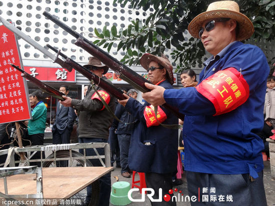 深圳打假倡廉武工队用